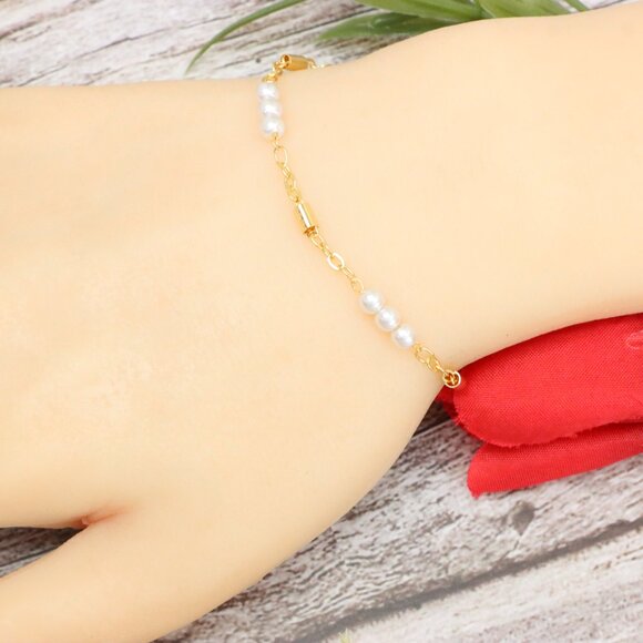 "Trendy Bracelet for Girls & Women – Cute, Adjustable & Gift-Ready | MLCRC1155 - Picture 7 of 10